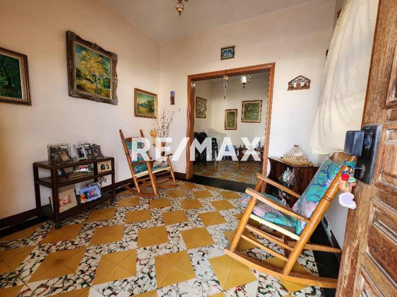 CASA EN VENTA JUDIBANA