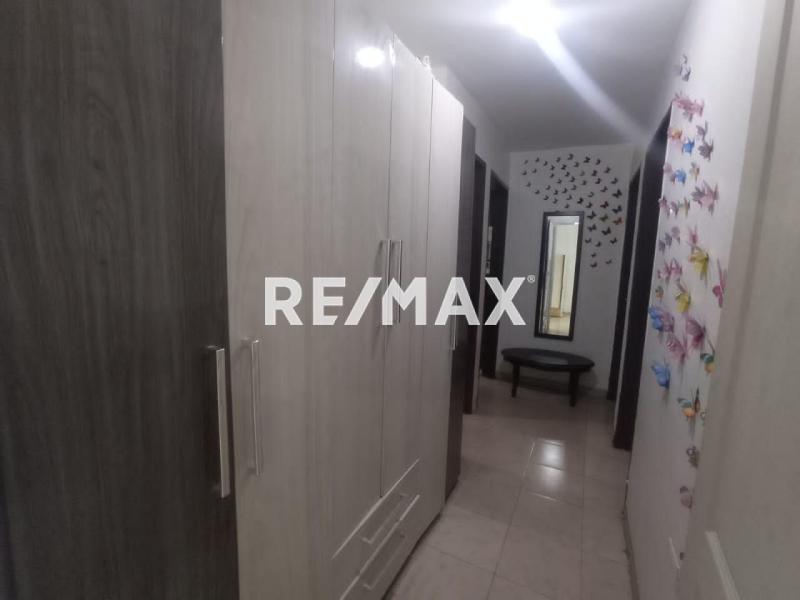 APARTAMENTO EN ALQUILER BALCONES DE PARAGUANA II