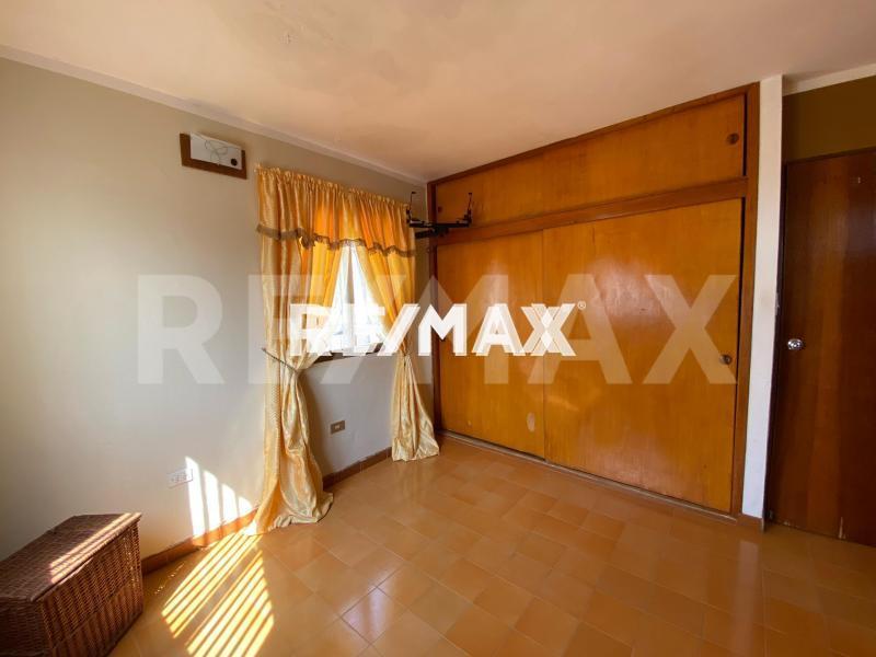 CASA EN VENTA EN LA PUERTA MARAVEN