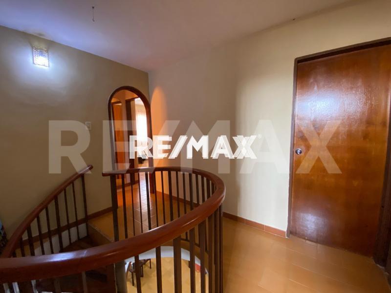 CASA EN VENTA EN LA PUERTA MARAVEN