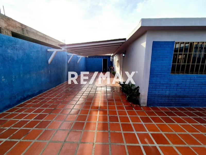 En venta casa en Puerta Maraven Urb. Maracardon