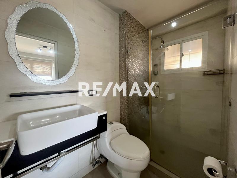 Apartamento Amoblado en Venta en Conj. Res. San Roman