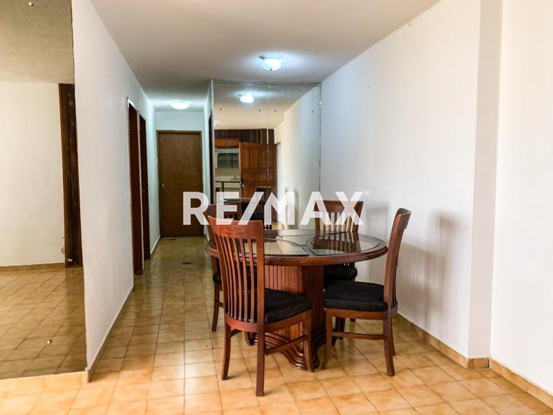 Apartamento en Alquiler, Santa Irene Piso 1