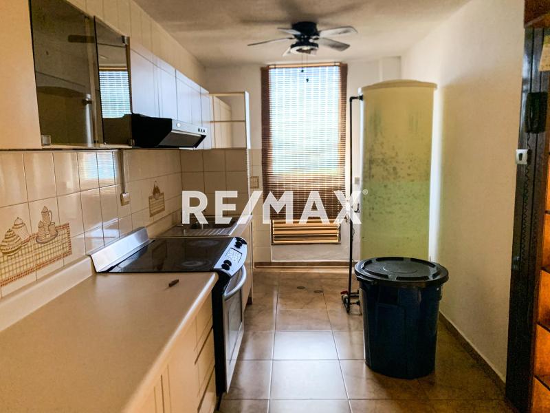 Apartamento en Alquiler, Santa Irene Piso 1