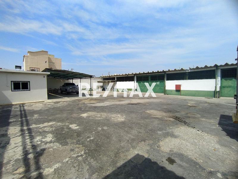 Galpón en Venta, Av. Jacinto Lara.
