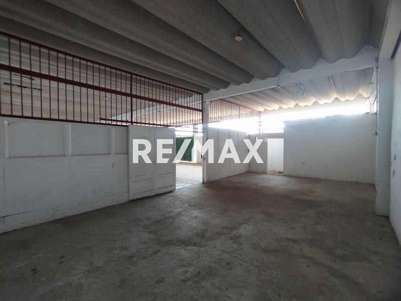 Galpón en Venta, Av. Jacinto Lara.