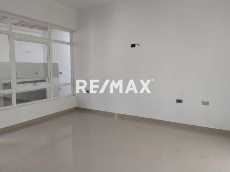 Townhouse en Venta, Conj. Res. Jardín Las Virtudes.