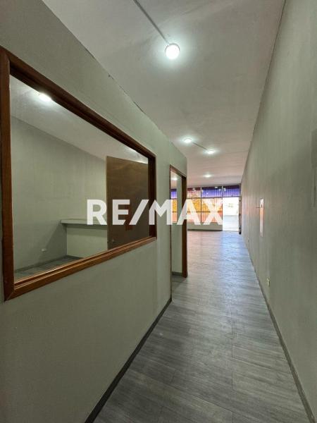 Local en venta. Puerta Maraven