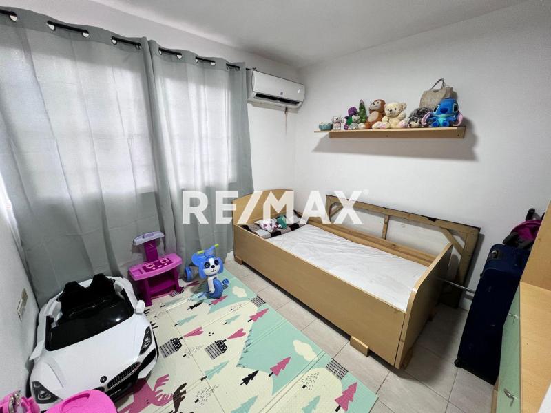 EN VENTA HERMOSO APARTAMENTO. BALCONES II , PUERTA MARAVEN.