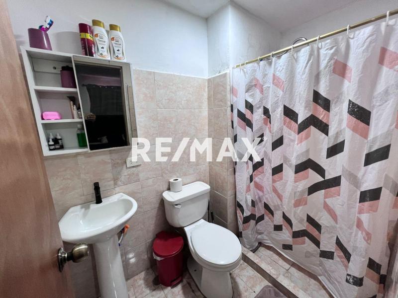 EN VENTA HERMOSO APARTAMENTO. BALCONES II , PUERTA MARAVEN.