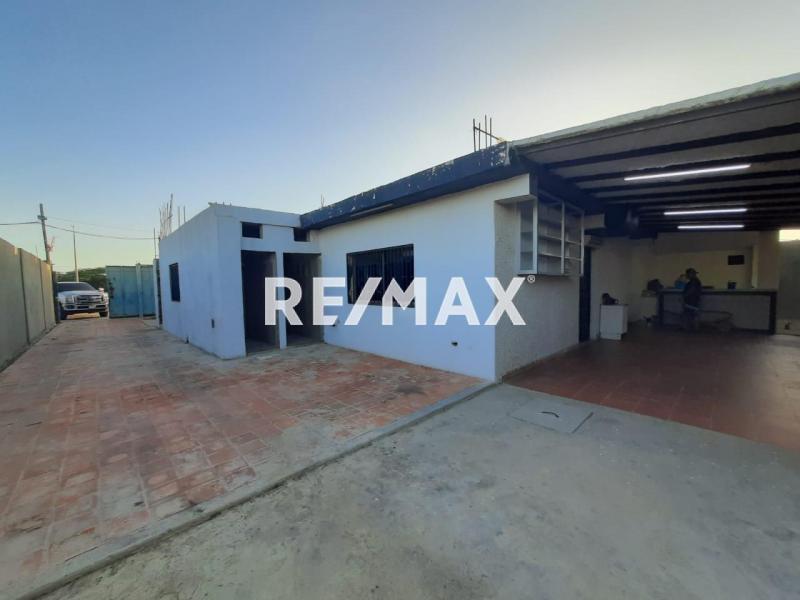 Terreno en Venta, El Cardón.