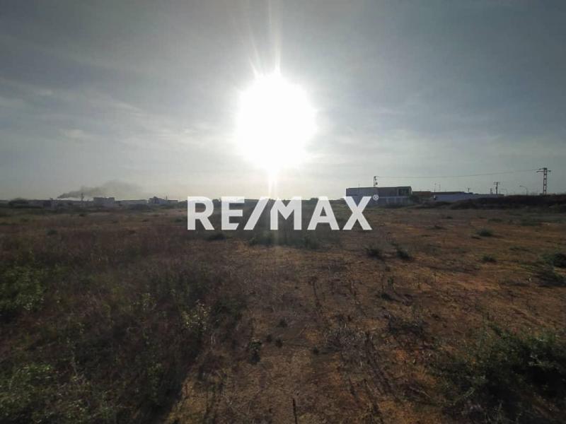 TERRENO EN VENTA, PUERTA MARAVEN