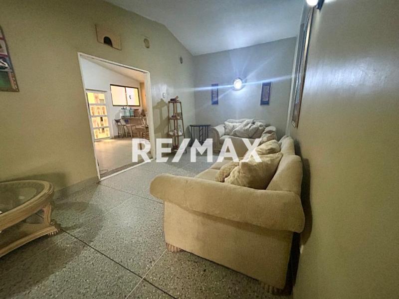 Estupenda casa en venta en Judibana.