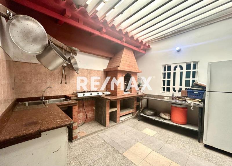 Estupenda casa en venta en Judibana.