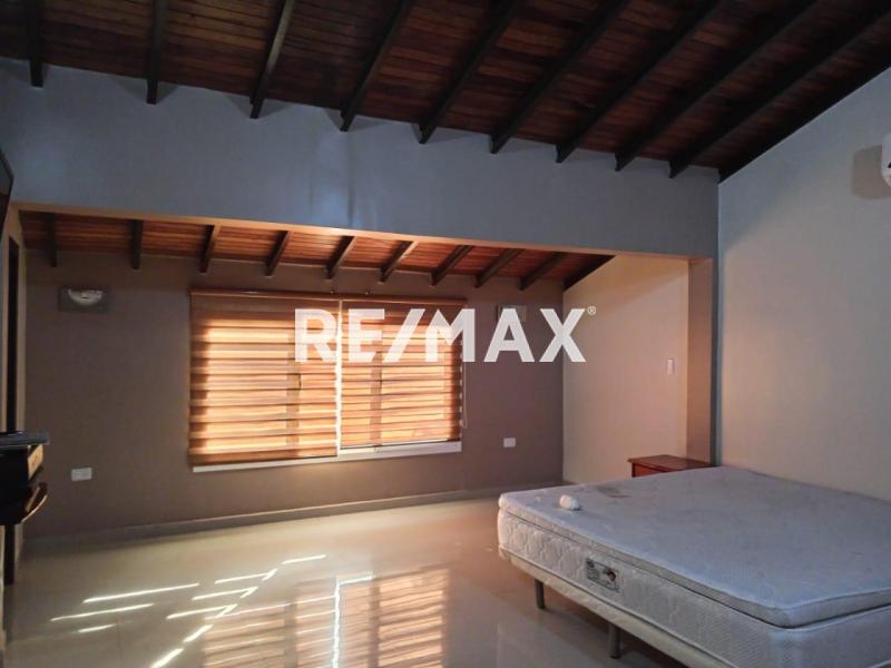 Casa en Alquiler, Conjunto Residencial Encerinela, Puerta Maraven.