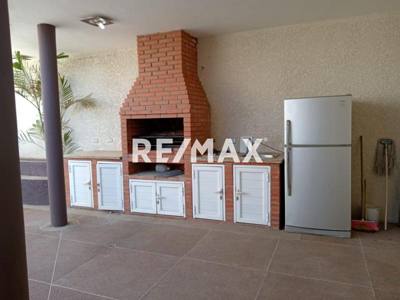Casa en Alquiler, Conjunto Residencial Encerinela, Puerta Maraven.