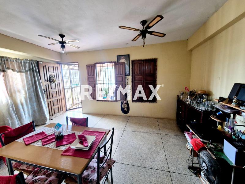 En Venta Apartamento Residencias las 3 Carabelas piso # 1