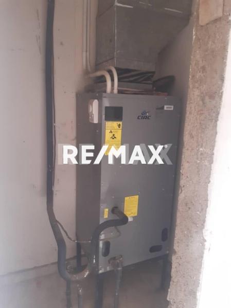 SE VENDE EDIFICIO EN AV. OLLARVIDES