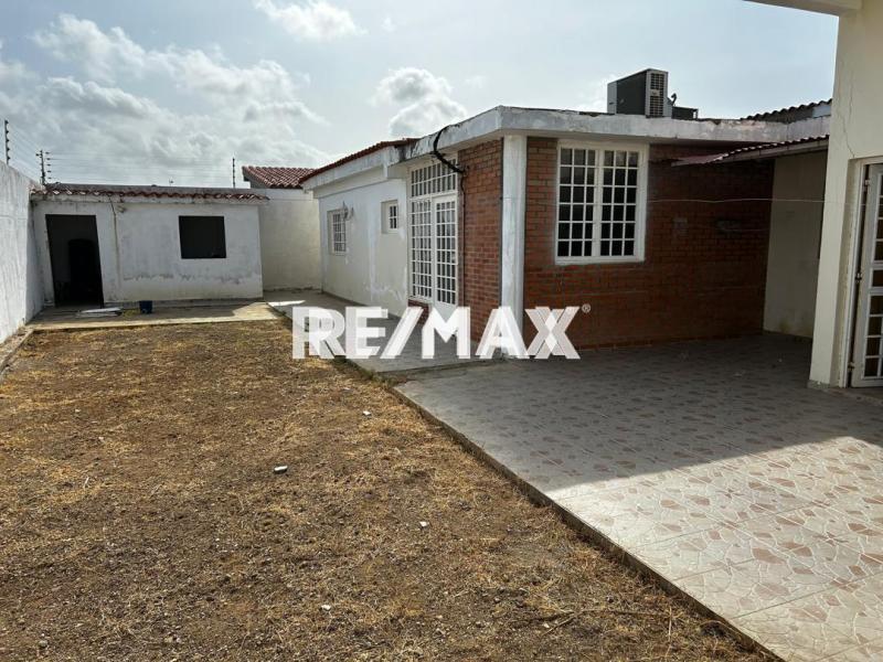 En Alquiler, Hermosa Casa en Judibana