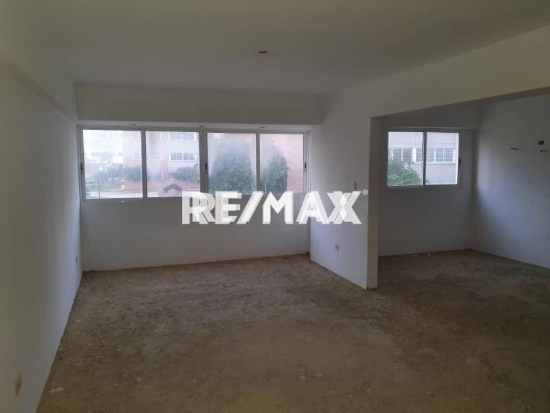 SE VENDE APARTAMENTOEN OBRA GRIS EN SAN ROMAN