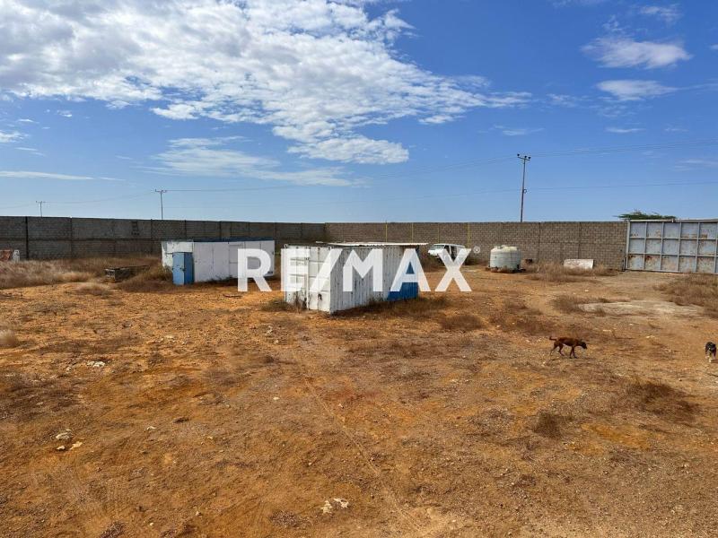 Galpón en Venta, Sector La Pedrera