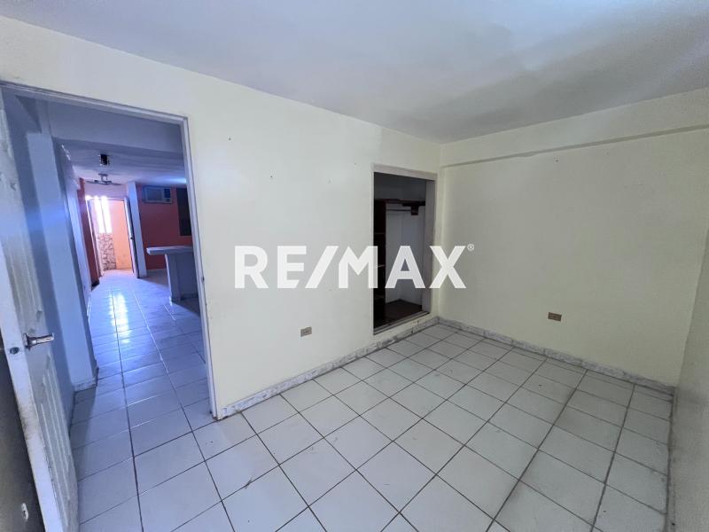 Apartamento en venta. Santa Irene.