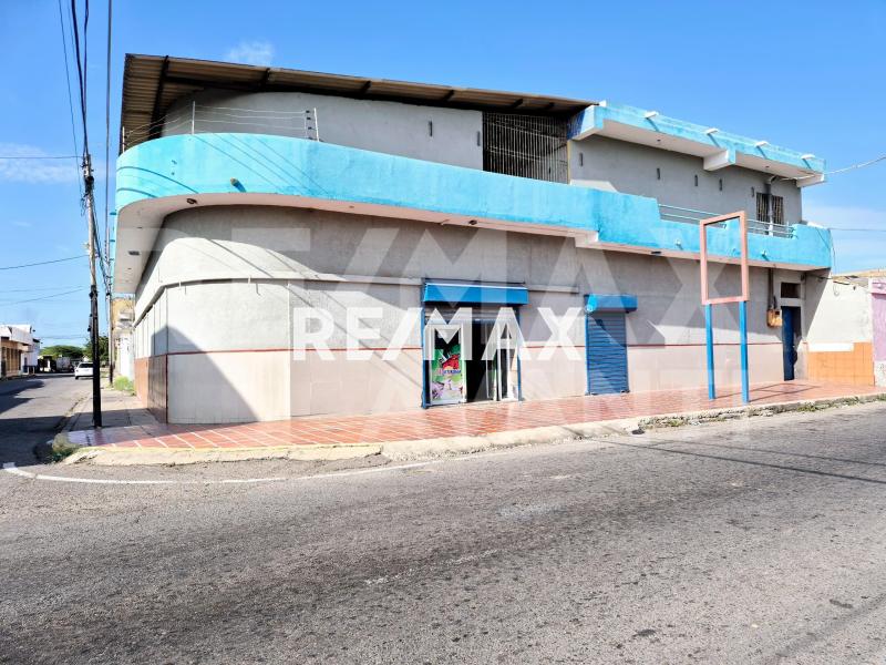 En Alquiler Local Comercial Calle Arismendi