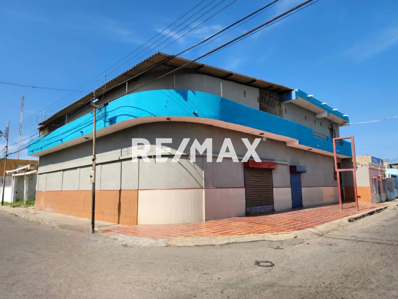 En Alquiler Local Comercial Calle Arismendi