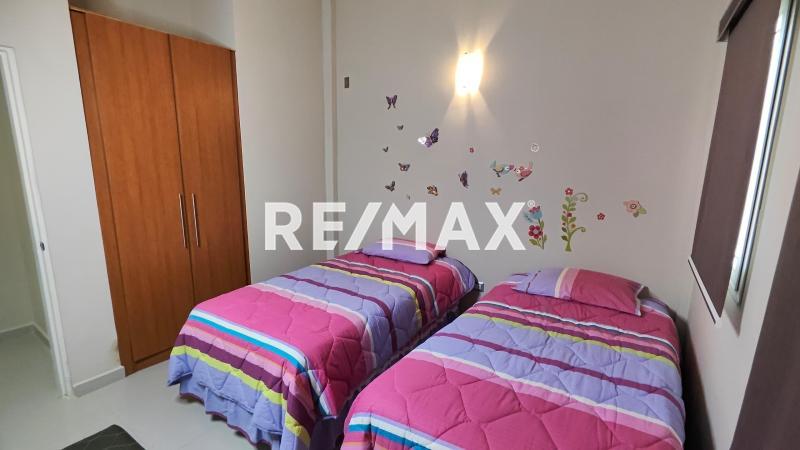 Apartamento en Venta  Amoblado en la Playa
