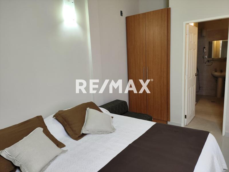 Apartamento en Venta  Amoblado en la Playa
