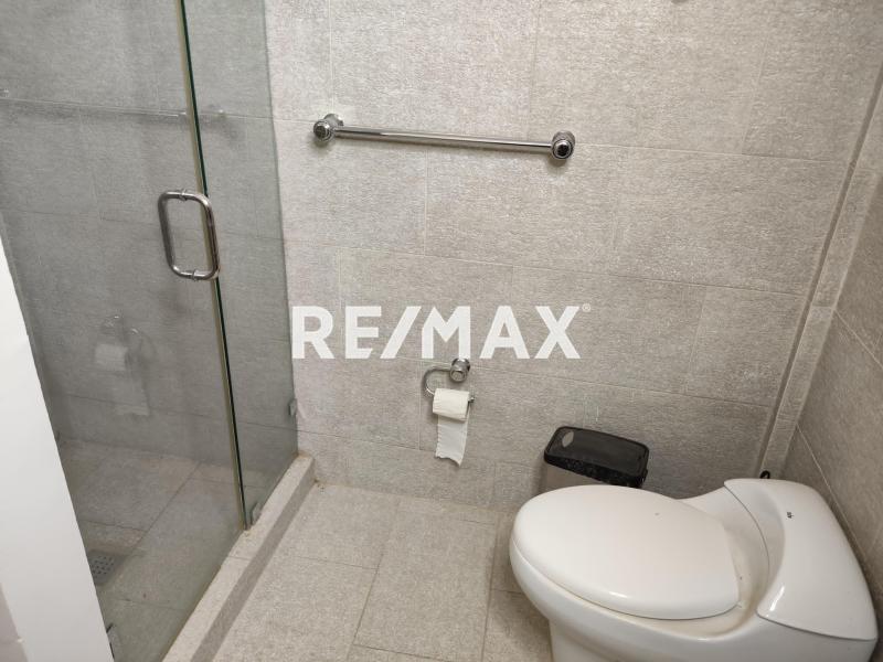 Apartamento en Venta  Amoblado en la Playa