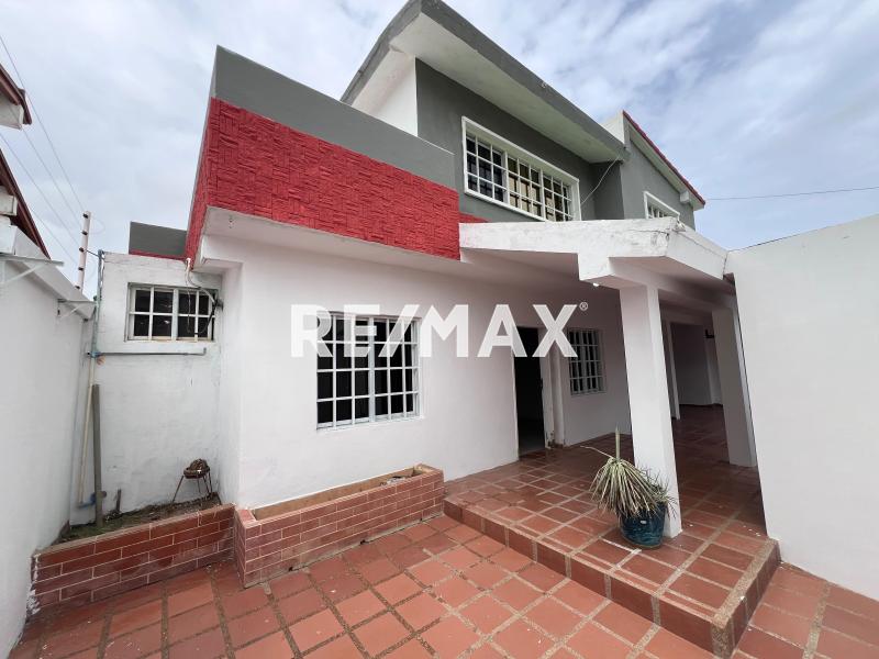 Casa en venta. Judibana, Pto Fijo.