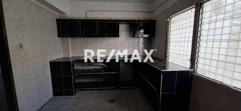 Apartamento en Alquiler ubicado en el Centro de Punto Fijo