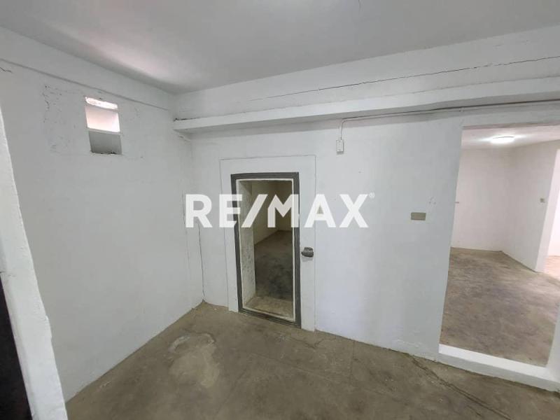 Local y Terreno en Venta, Residencias San Marcos, Zarabon.