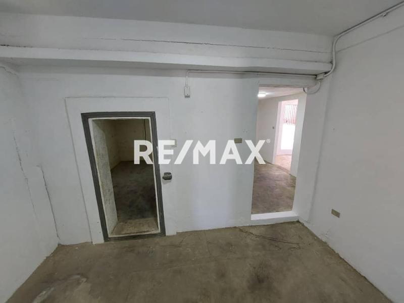 Local y Terreno en Venta, Residencias San Marcos, Zarabon.