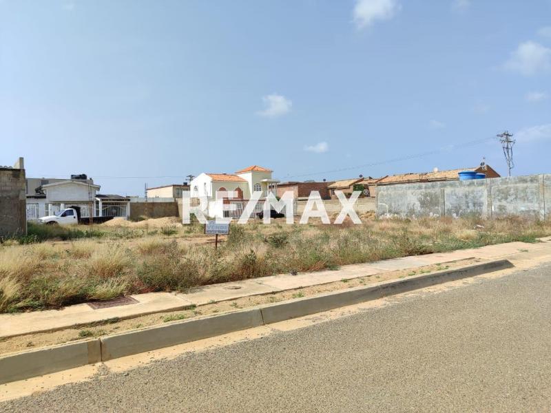 Terreno en Venta, Urbanización Las Virtudes II