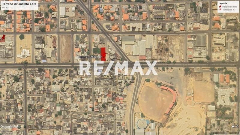 Terreno en Venta, Av. Jacinto Lara.