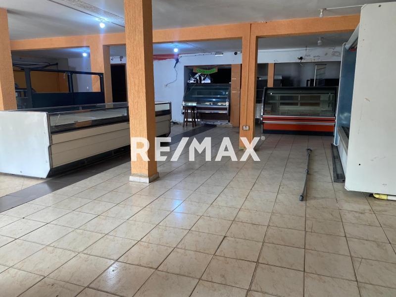 Local Comercial Puerta Maraven