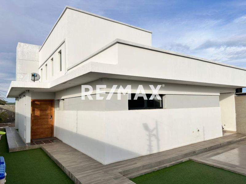 casa en venta mas terreno en  Guanadito Sur