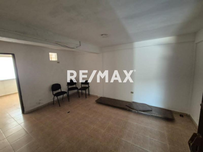 En Venta Galpon Industrial Av. Ollarvides