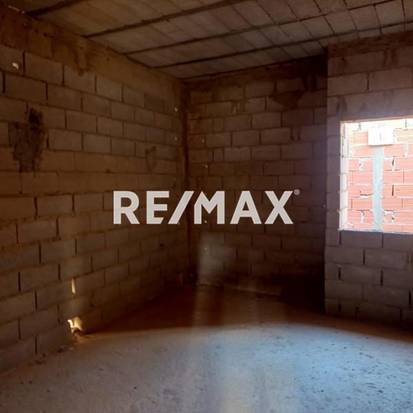 Casa en Venta. Conjunto cerrado.