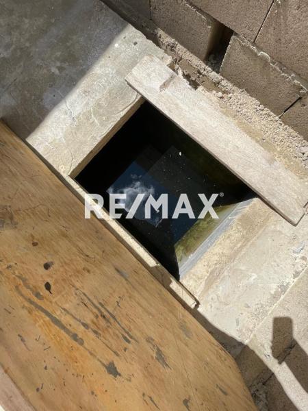 CASA EN VENTA EN URB LOS ROQUES PUERTA MARAVEN