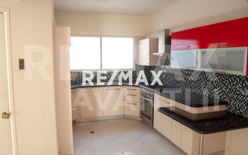 Casa en Venta, Urbanización Casacoima.