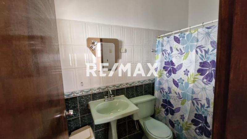 Casa en Venta. Urb. Santa Irene