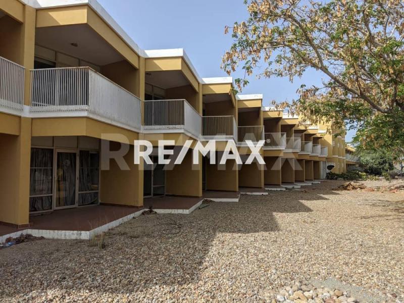 Edificio en Venta, con vista al mar, Urb. Zarabón.