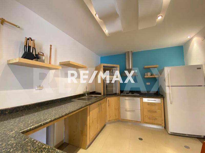 En Venta Hotel Los Taques, Falcón, VEN