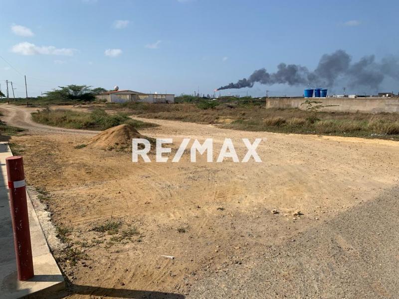 En Venta Terreno y Parcela Av. Principal de Guanadito, Guanadito, Los Taques, Falcón, 4102, VEN