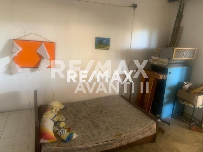 En Venta Negocio Cumujacoa Vía Los Taques, Falcon, VEN