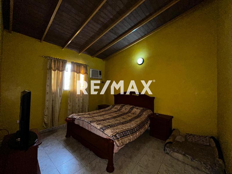 En Venta Casa o TownHouse Guanadito, Los Taques, Falcón, 4147, VEN