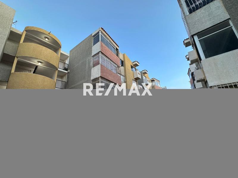 En Alquiler Apartamento Puerta Maraven, Cardón, Carirubana, Falcón, 4154, VEN